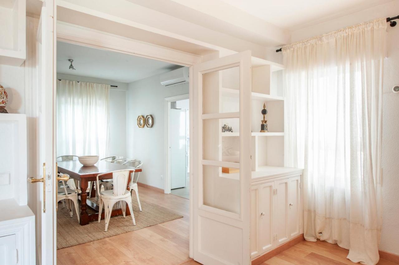 O&L Aire - Spacious And Bright Apartment In The Heart Of Севілья Екстер'єр фото