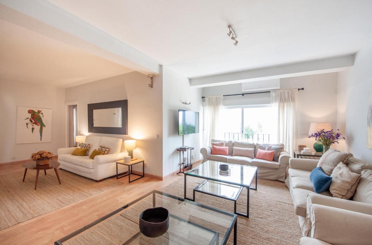 O&L Aire - Spacious And Bright Apartment In The Heart Of Севілья Екстер'єр фото
